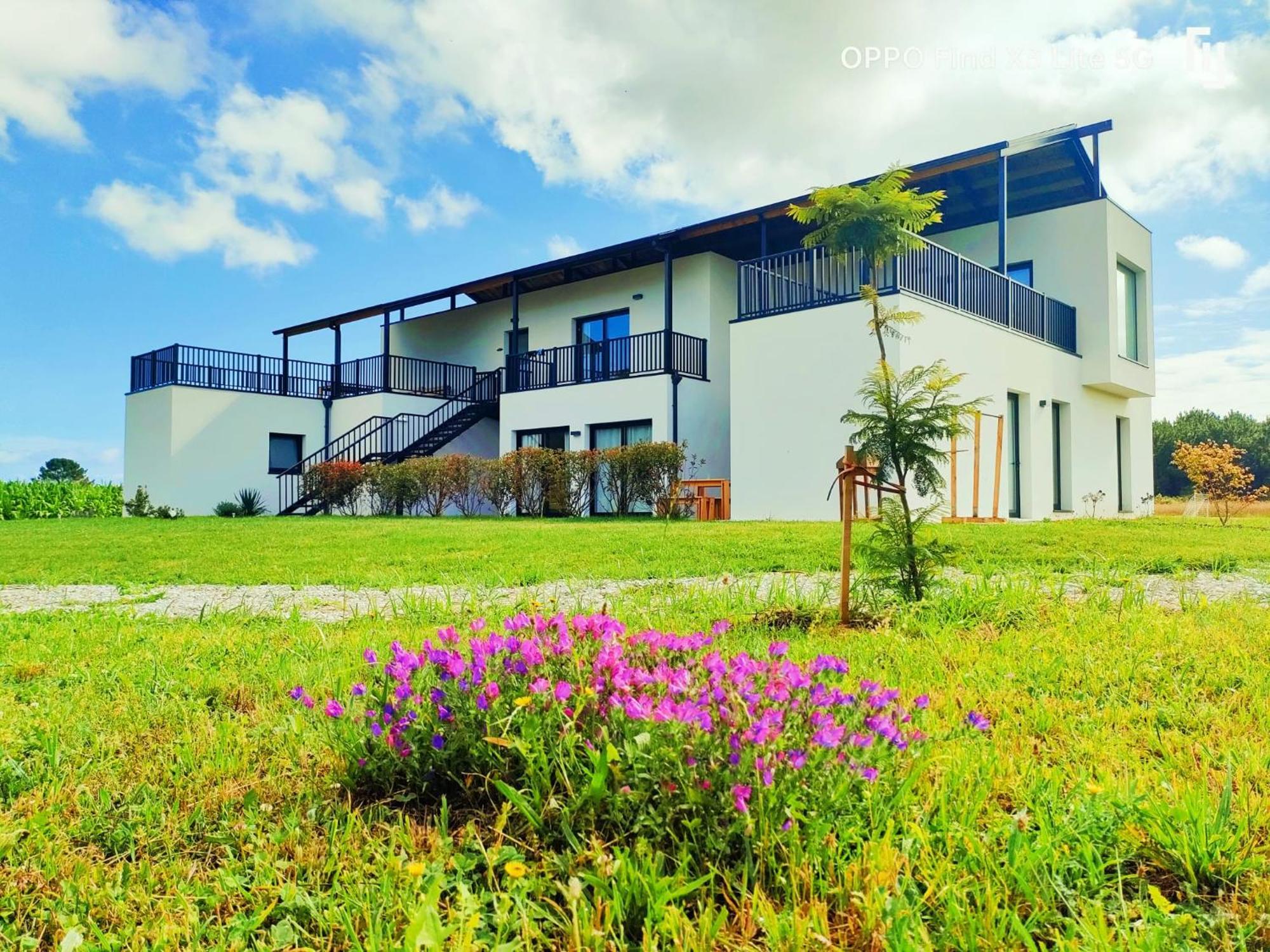 Anam Cara House Hostel Serantes  Ngoại thất bức ảnh